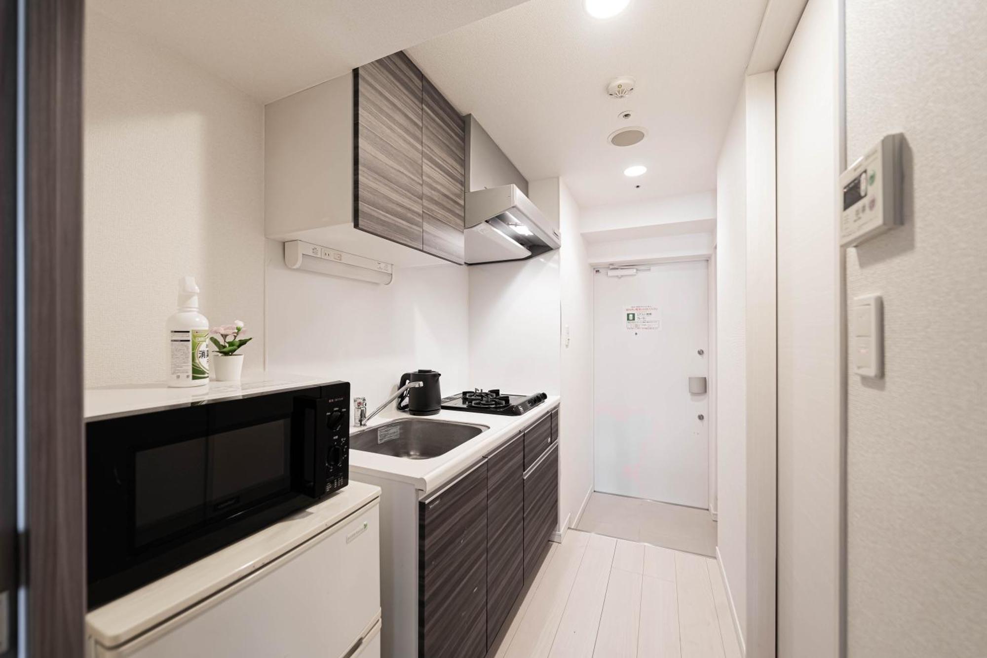 Shinjuku High-rise Great For Couples & Groups